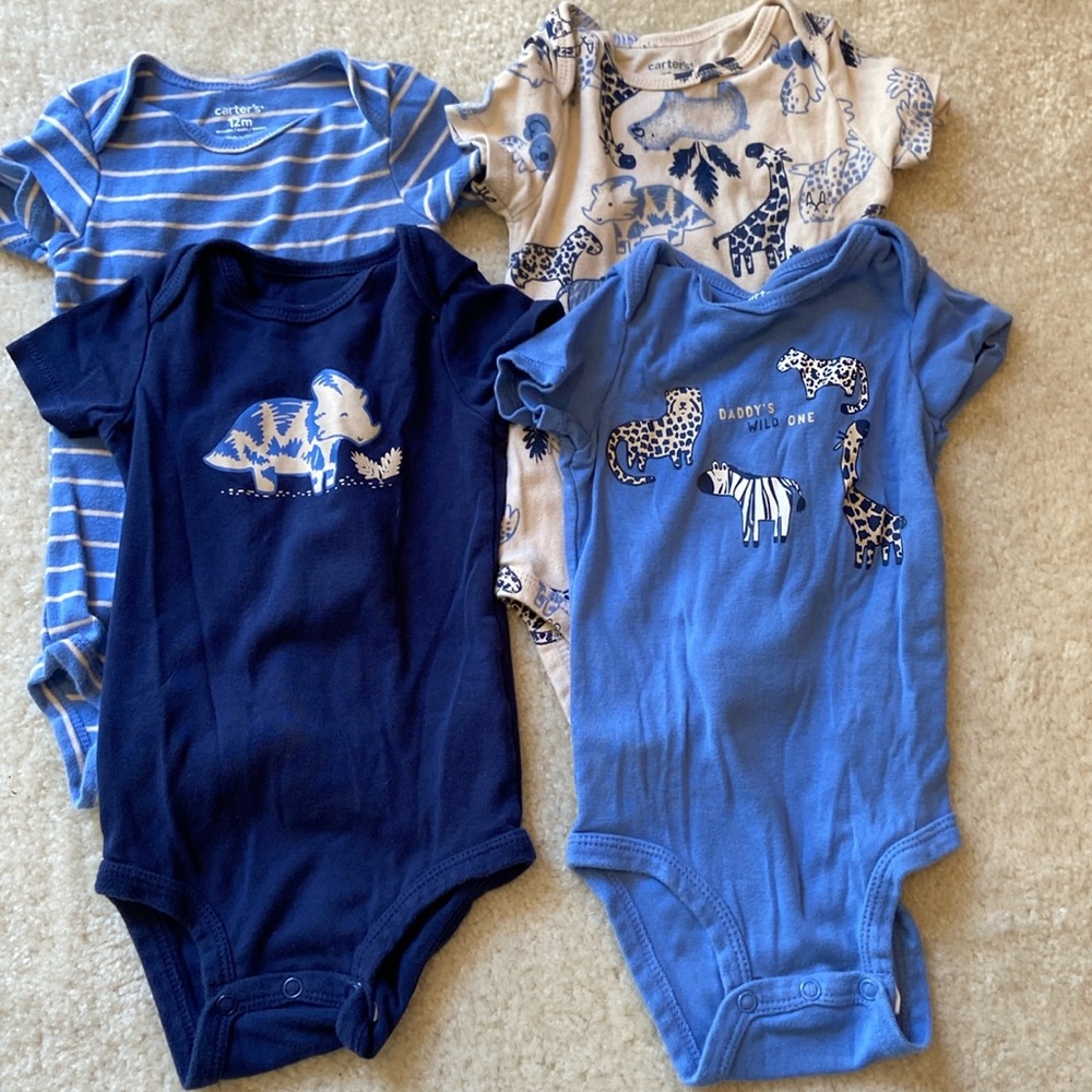 4-pack shortsleeve onesies, 12m